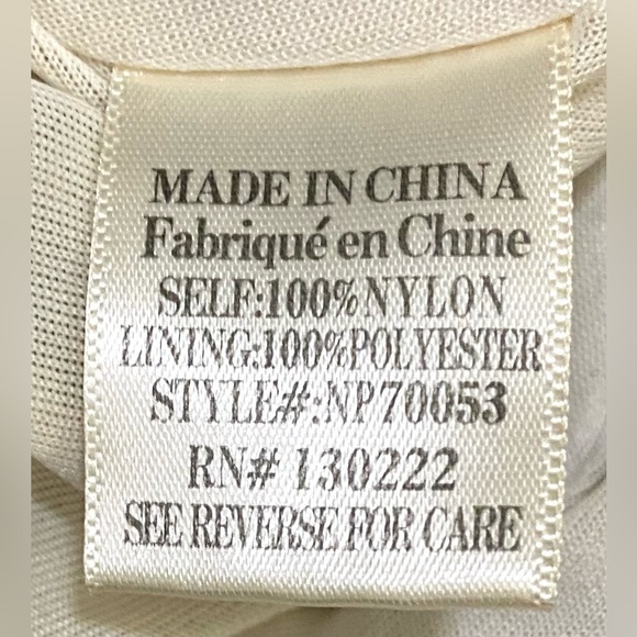 New In Womens S Tan Sand Shorts Classic Athletic Athleisure Activewear Running - Picture 11 of 11